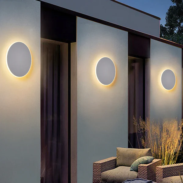 Minimalist Round Metal Outdoor Wall Light