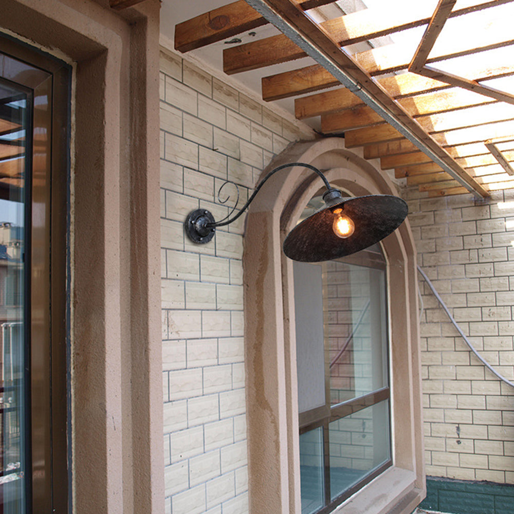 Alessio Vintage Outdoor Light
