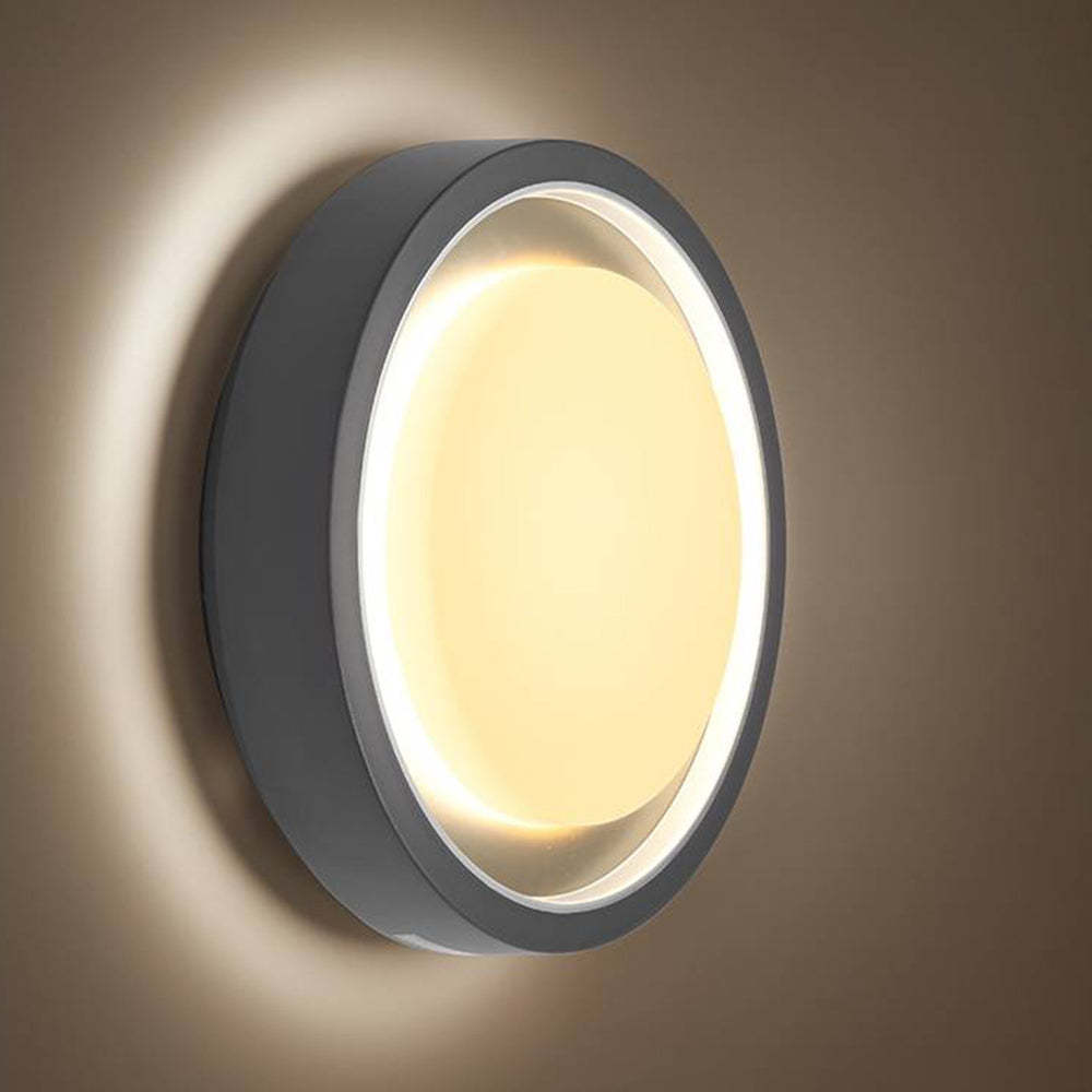 Outdoor Wall / Flush Ceiling Light