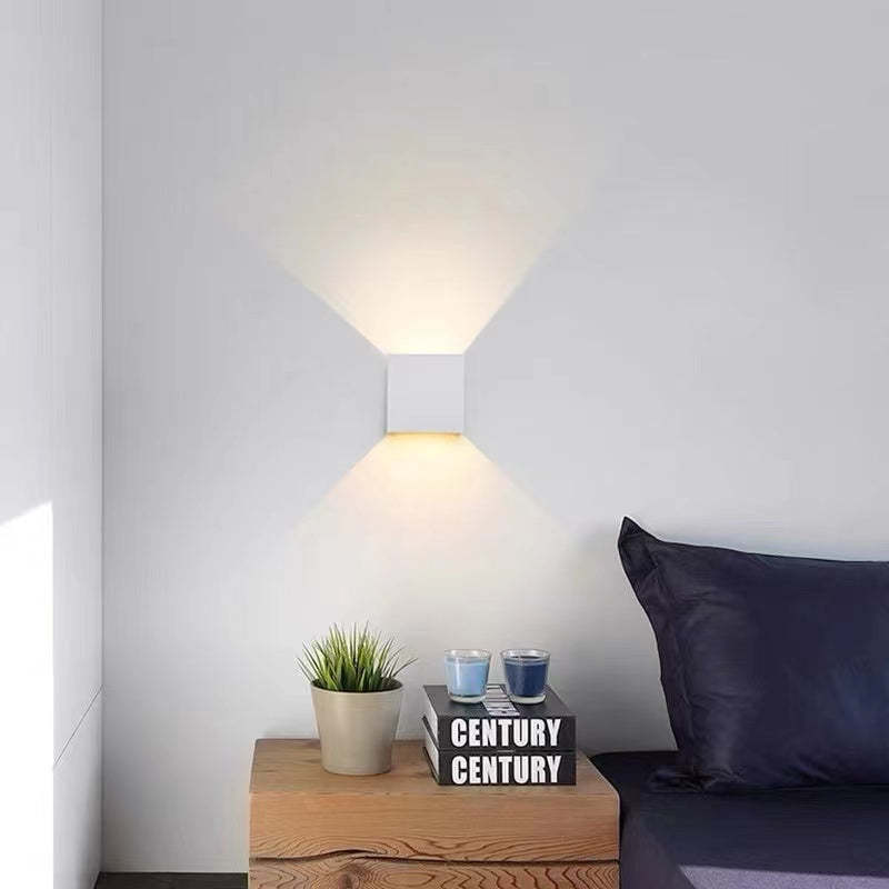 Modern Aluminum Indoor LED Wall Light