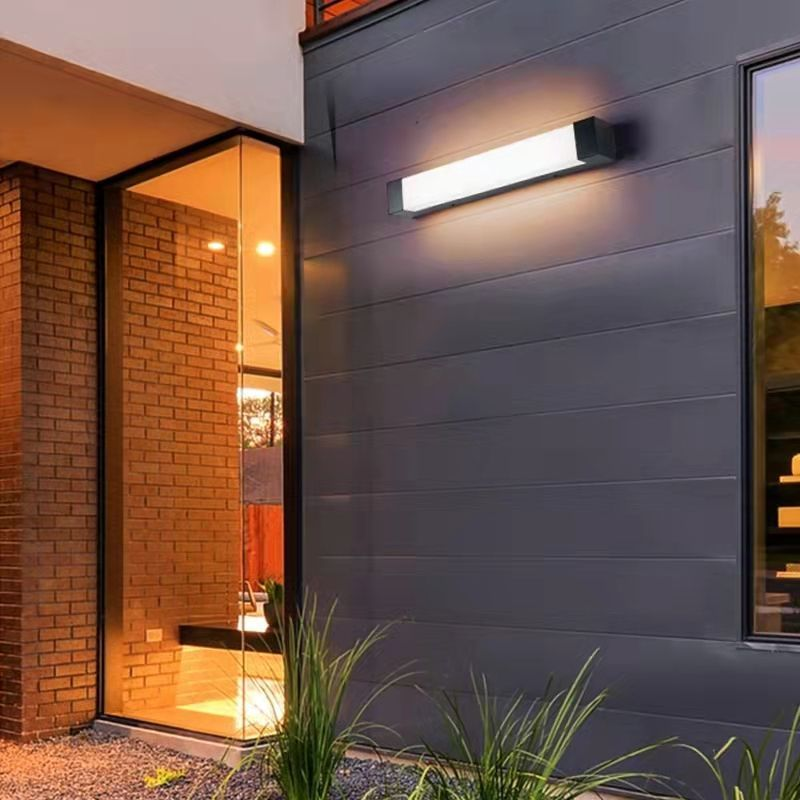 Linear Outdoor Wall Light