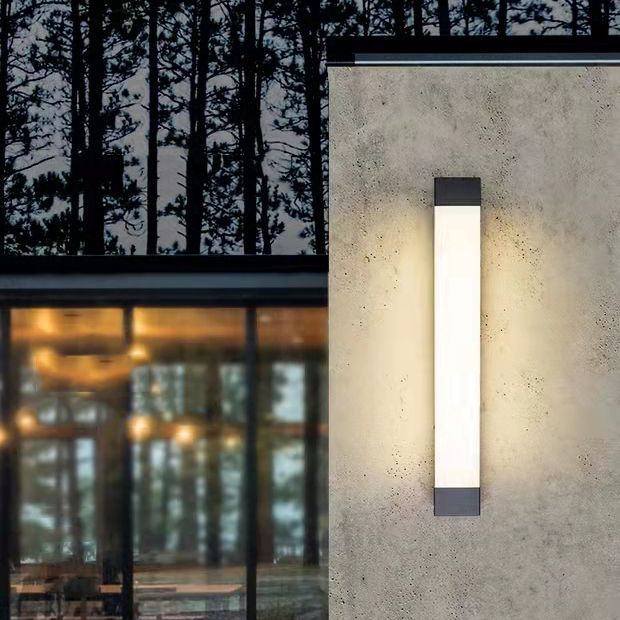 Linear Outdoor Wall Light