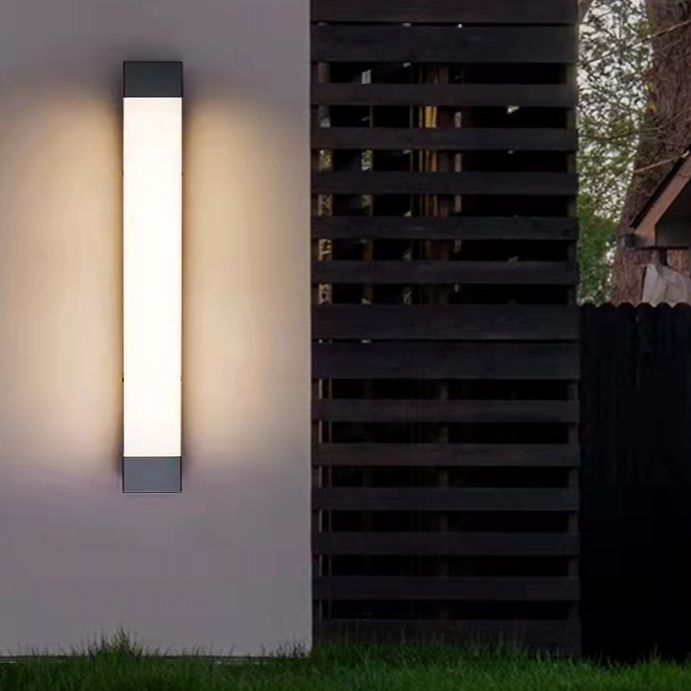 Linear Outdoor Wall Light