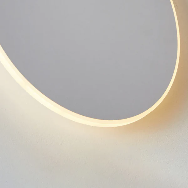 Minimalist Round Metal Outdoor Wall Light