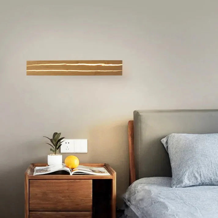 Modern Cracked Wood Wall Light