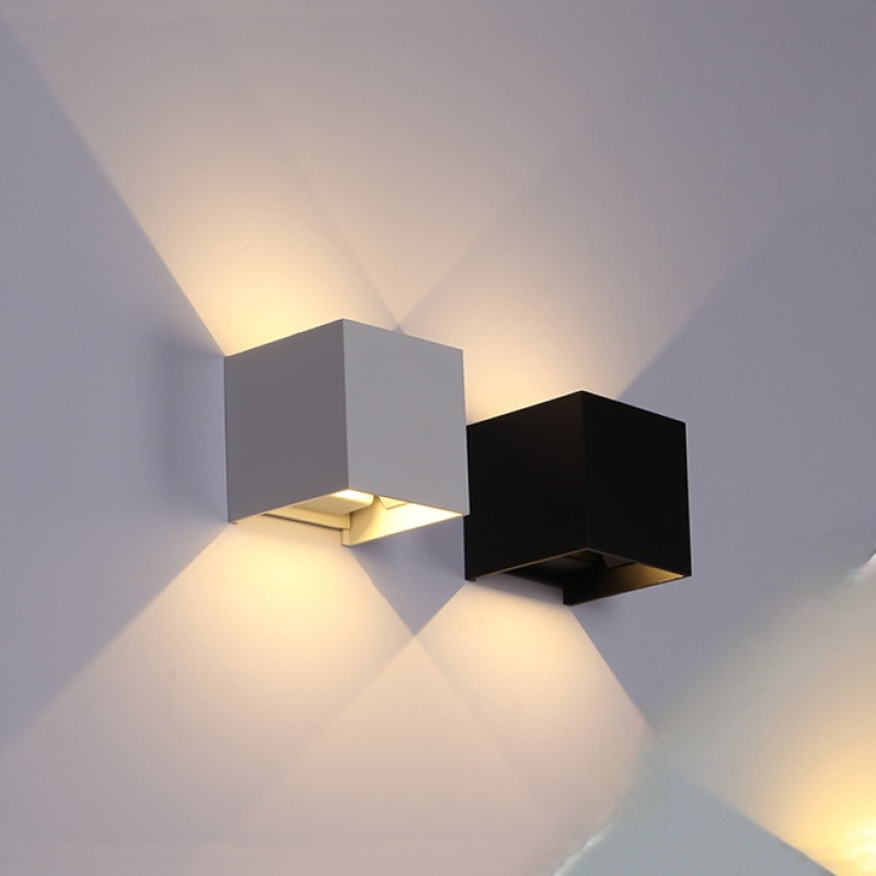 Modern Aluminum Indoor LED Wall Light