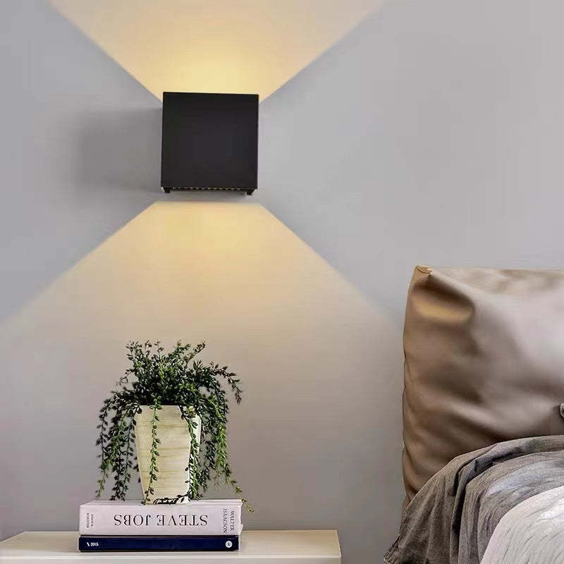 Modern Aluminum Indoor LED Wall Light