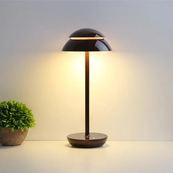 Glowing Prestige Lamp