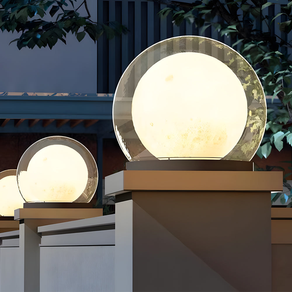 Outdoor Pillar Light