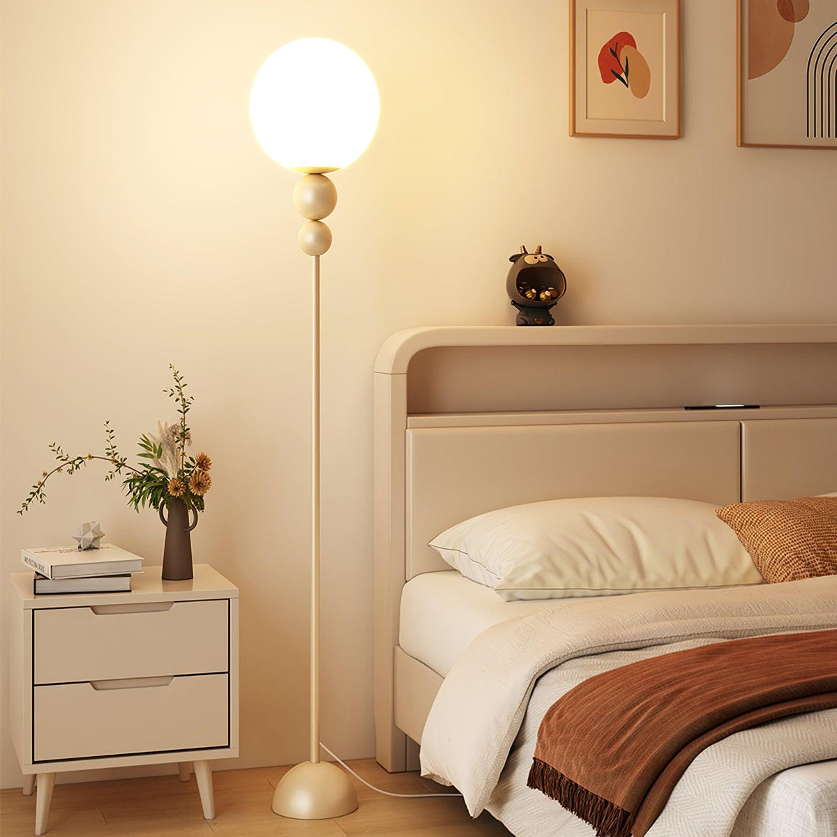 Clavel Floor Lamp