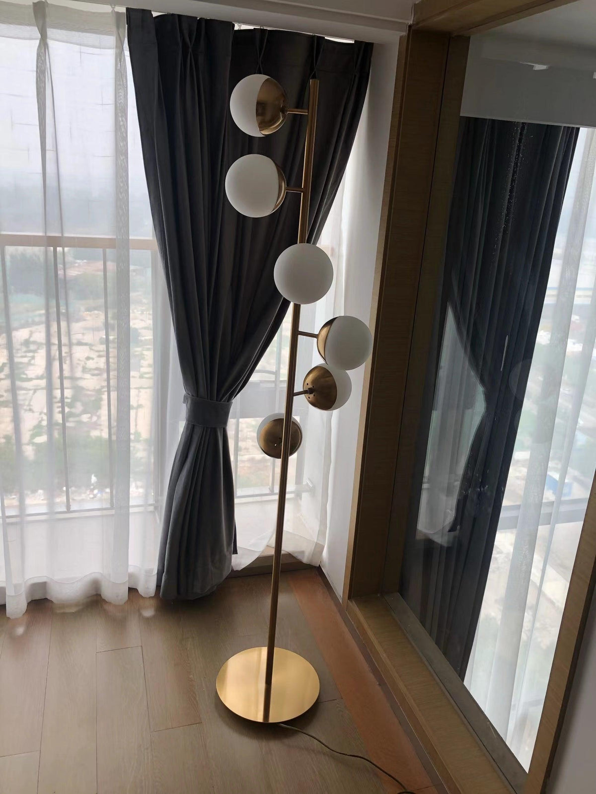 Doppler LED Tree Light