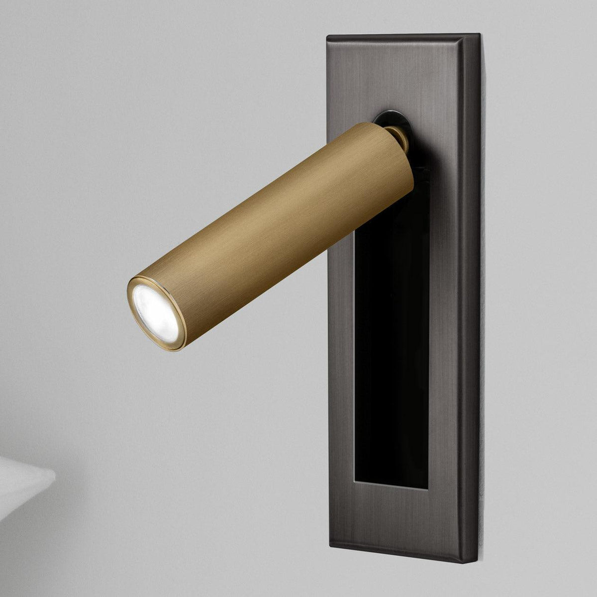 Bedside Wall Sconce