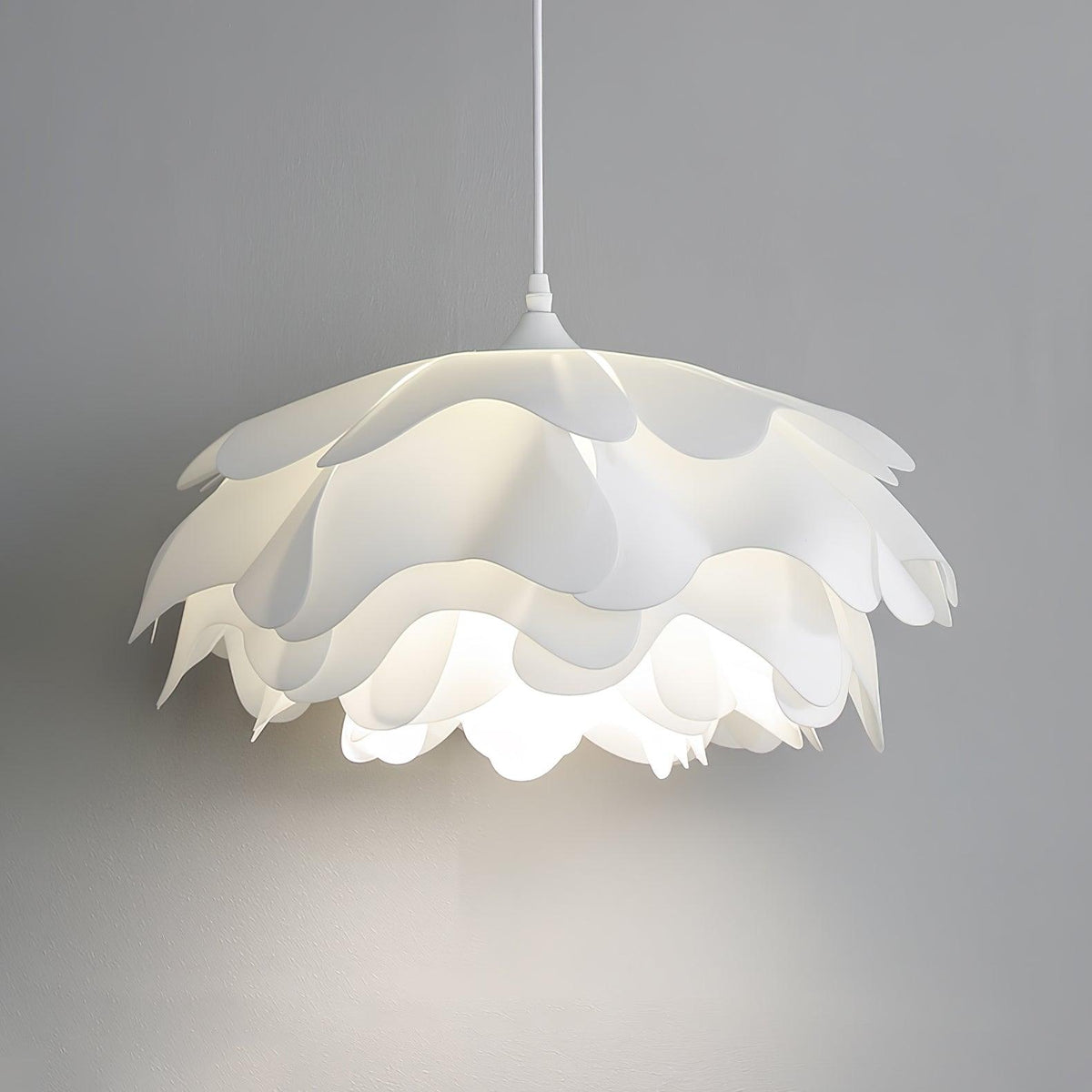 White Flower Pendant Light