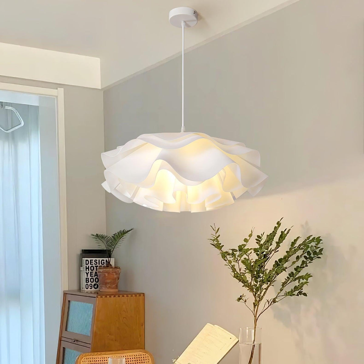 White Flower Pendant Light