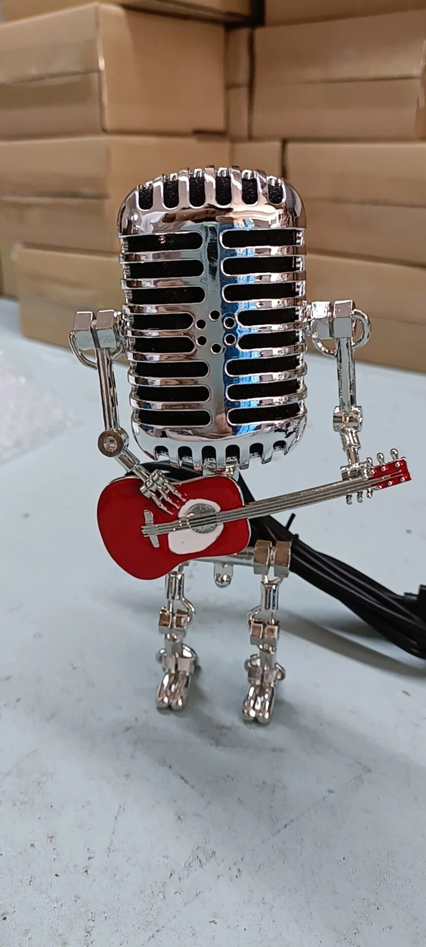 Robot Guitar Lamp