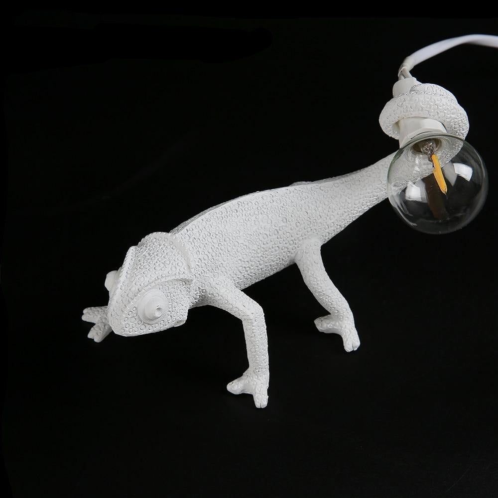 Resin Lizard Table Lamp