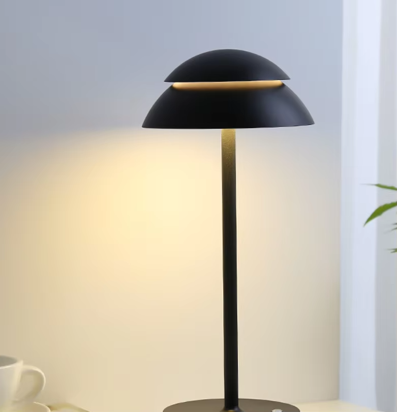 Glowing Prestige Lamp