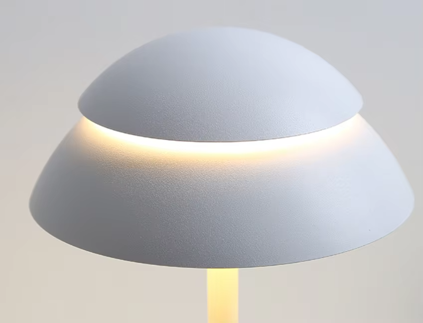 Glowing Prestige Lamp