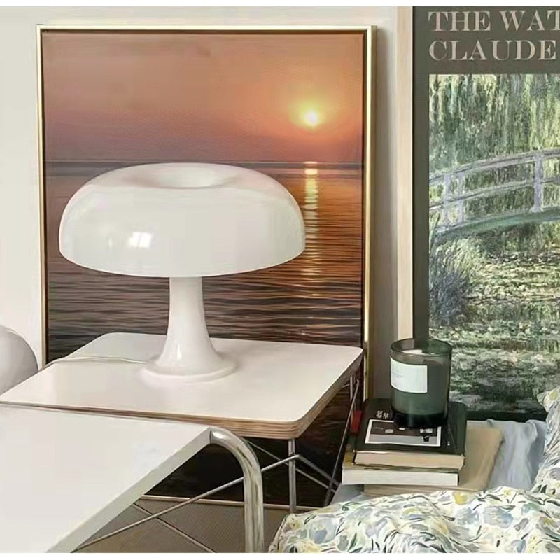 Berlin Table Lamp