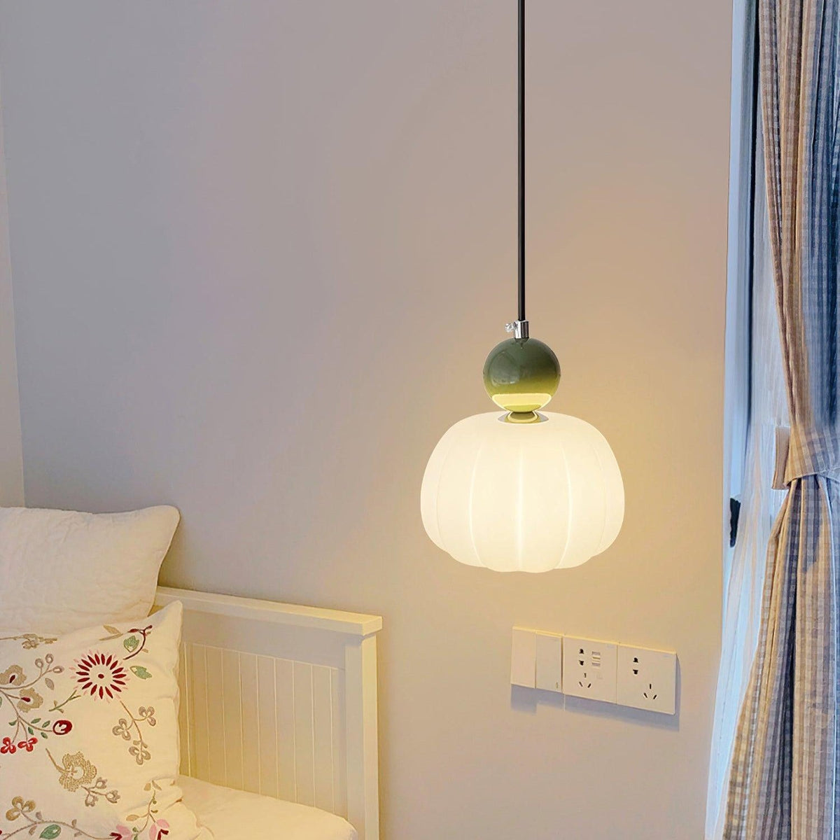 Yedra Pendant Light