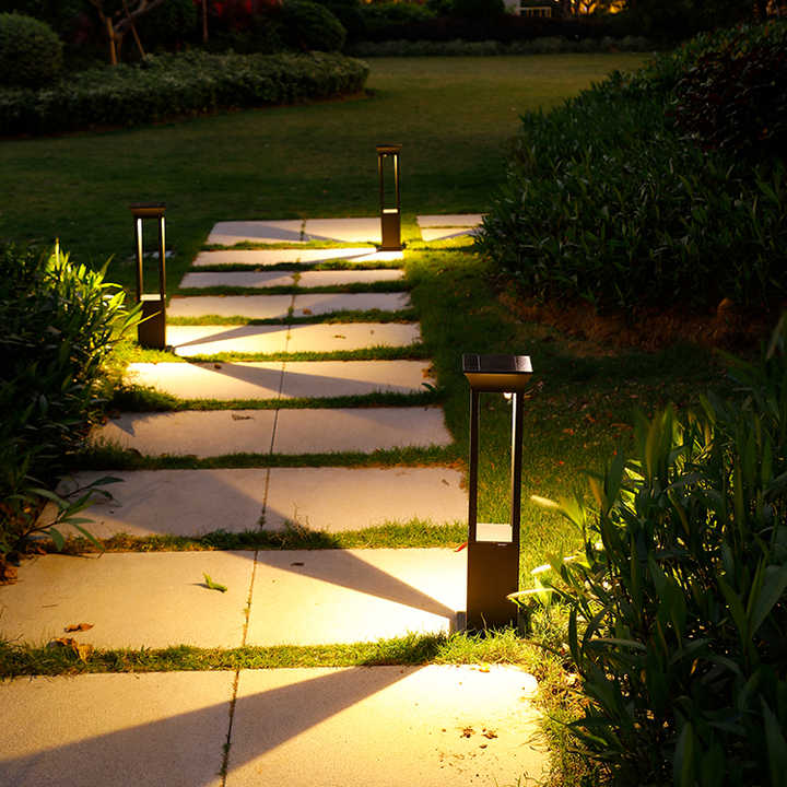 Nimbus Solar Path Light