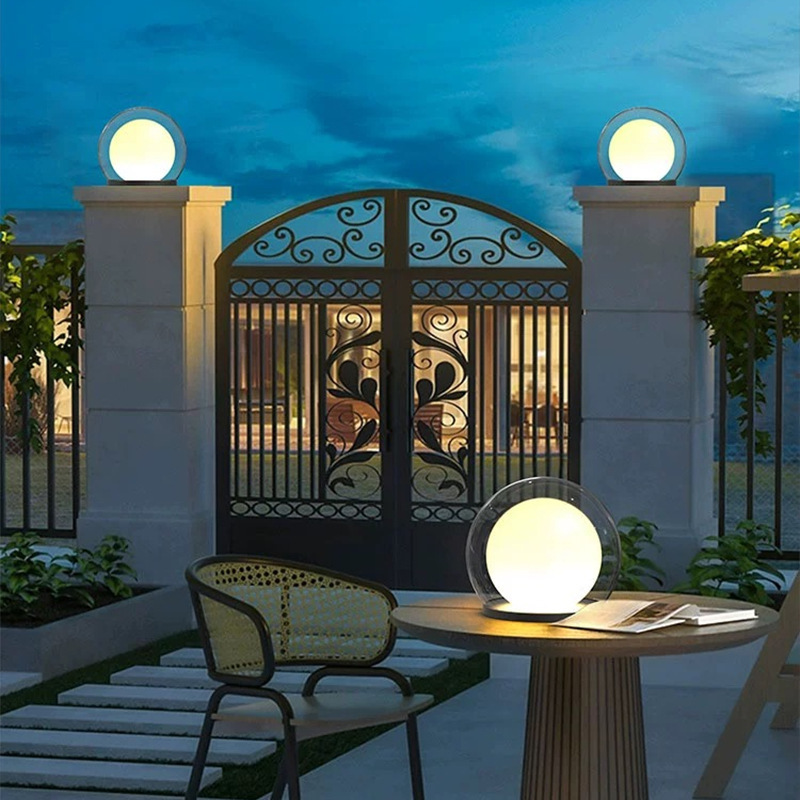 Outdoor Pillar Light