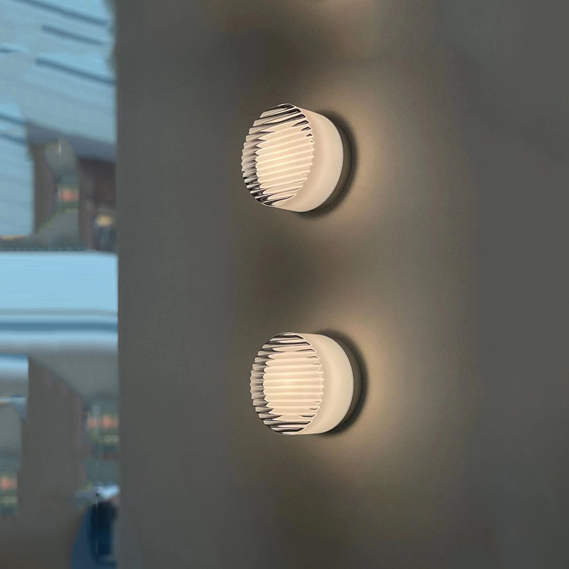 Modern Indoor/Outdoor LED Wall Light