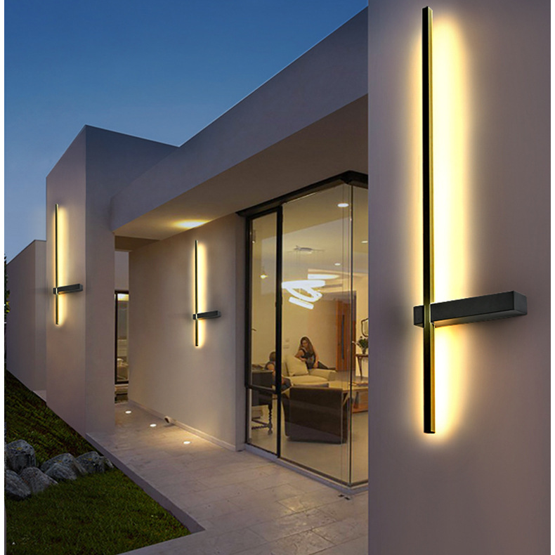 Outdoor Pillar Wall Light