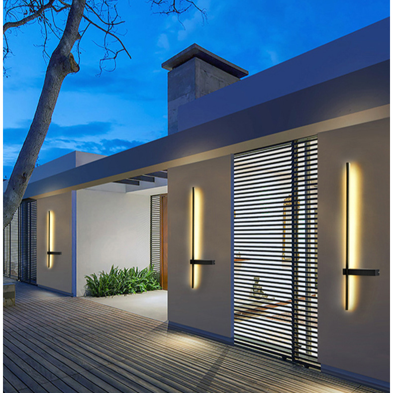 Outdoor Pillar Wall Light