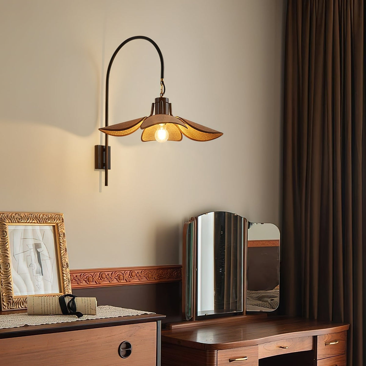 Petal Bloom Wall Light