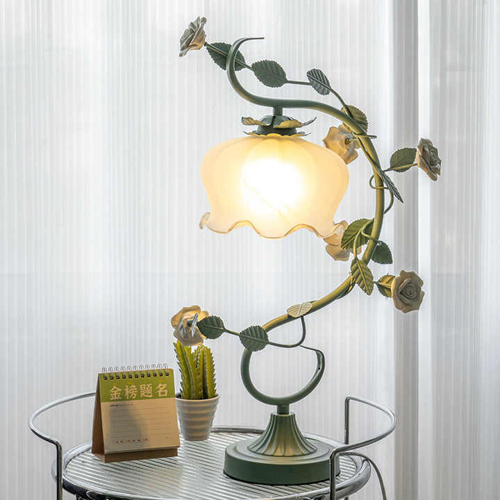 Rosaglo Covered Rose Lamp