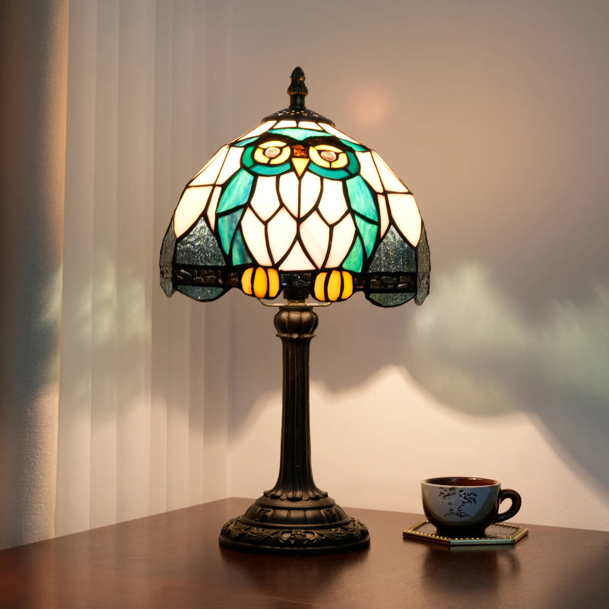 Stained Glass Owl Table Lamp