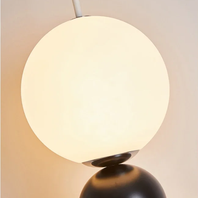 Kalebas Floor Lamp