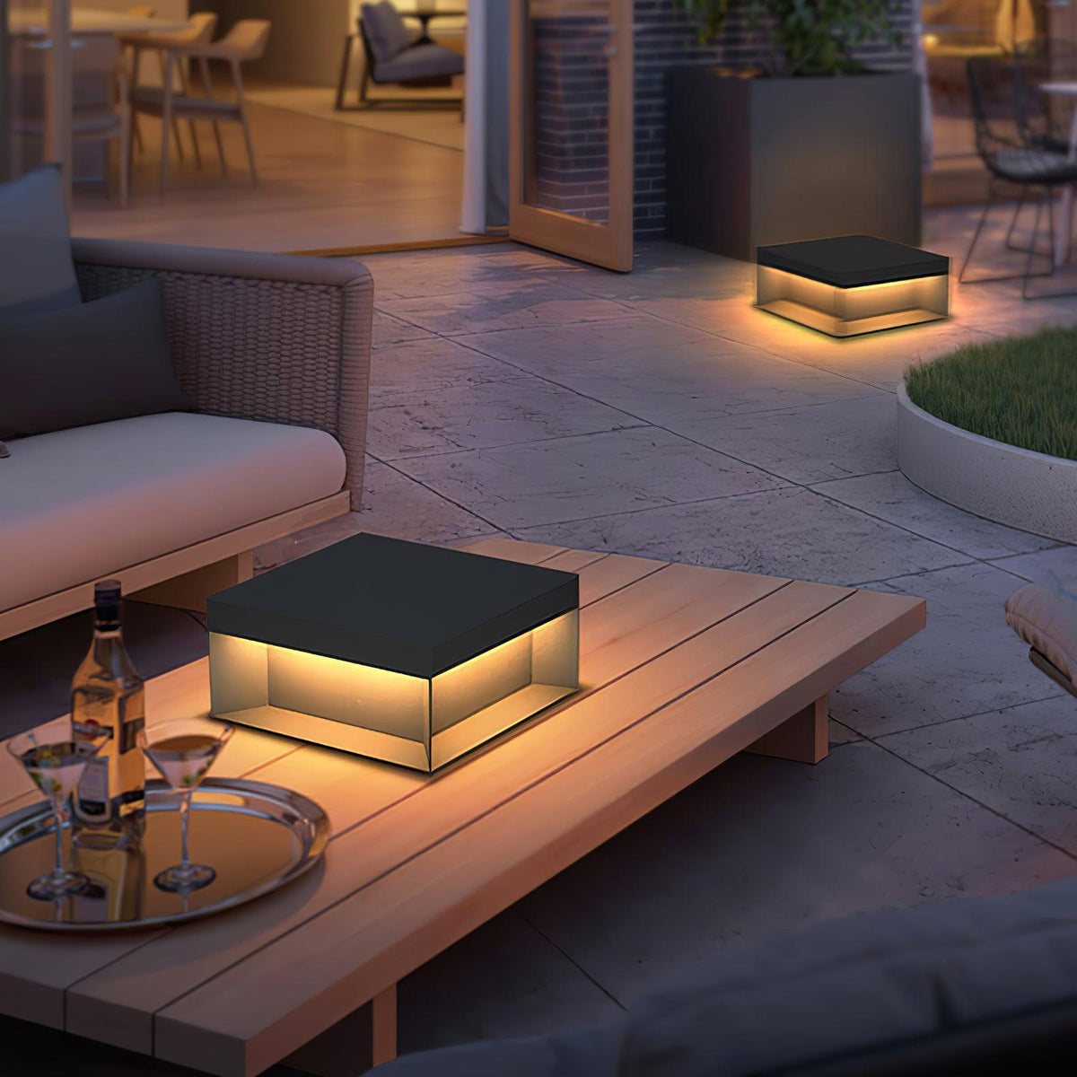 Black Outdoor Light