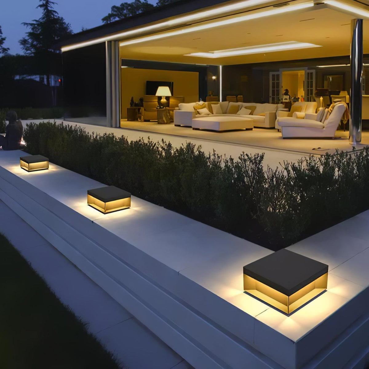 Black Outdoor Light
