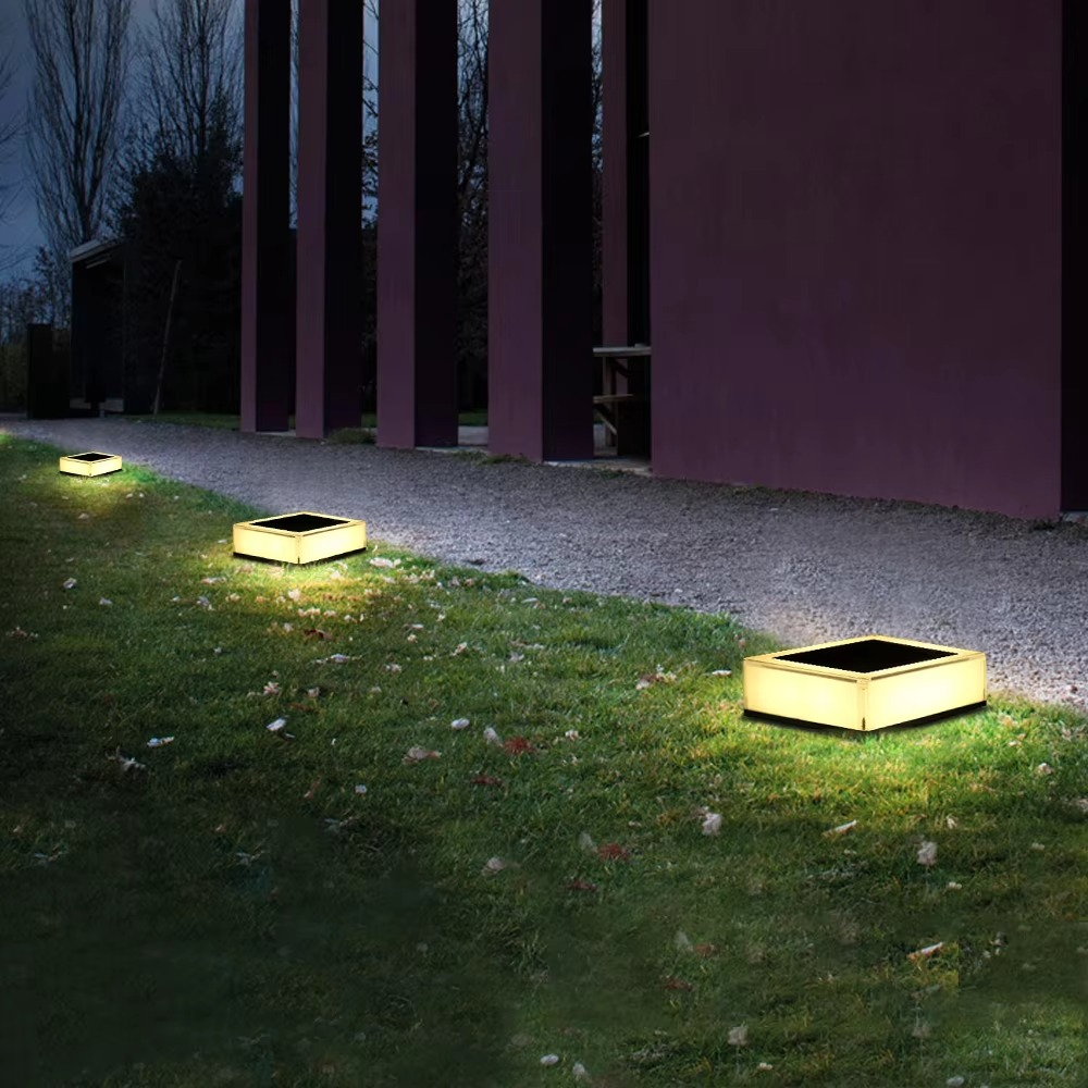 Flat Solar Lamp