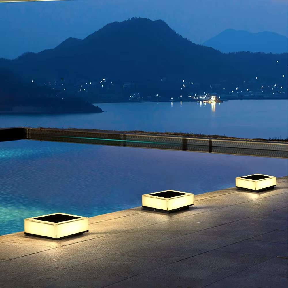 Flat Solar Lamp