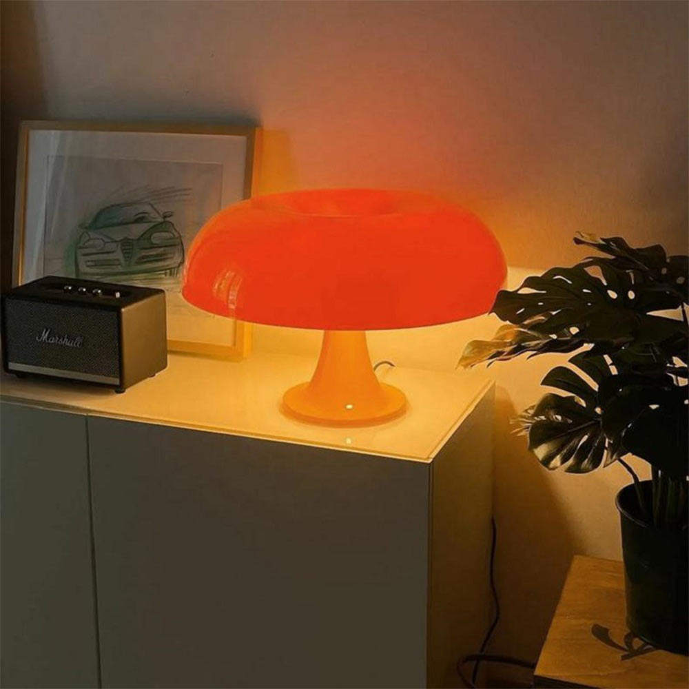 Berlin Table Lamp