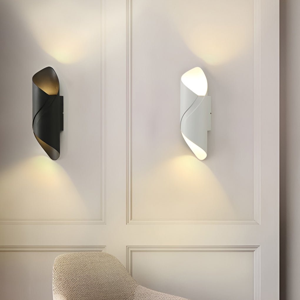 Outdoor Wall Light