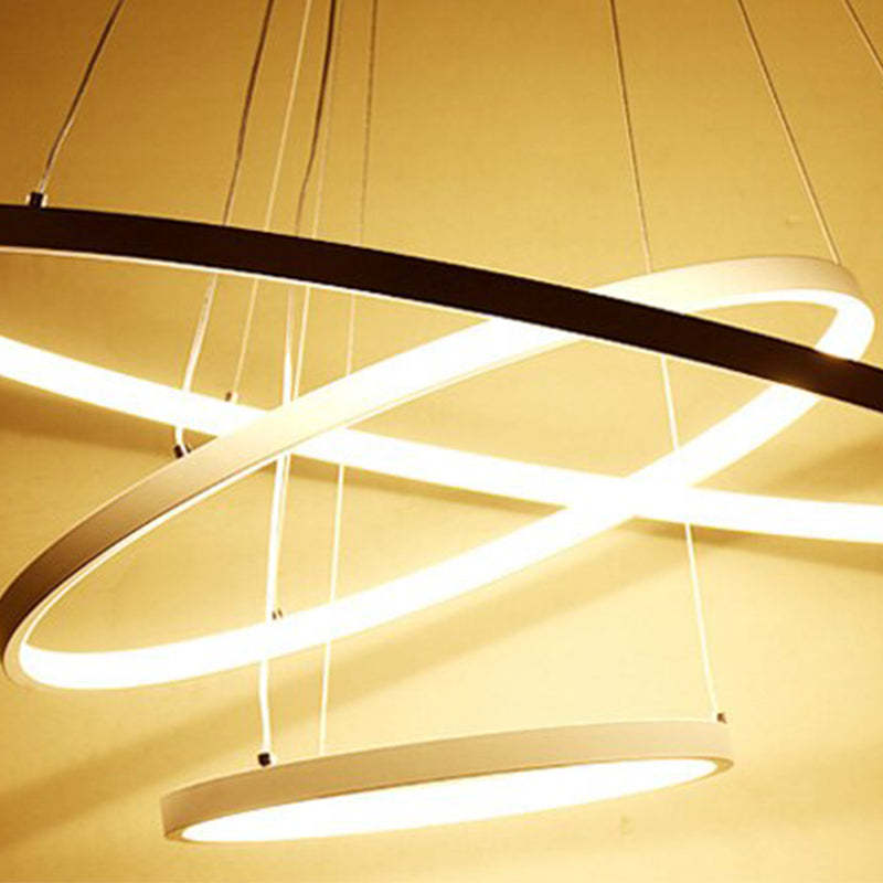 Yumanira 3-Ring Ceiling Light