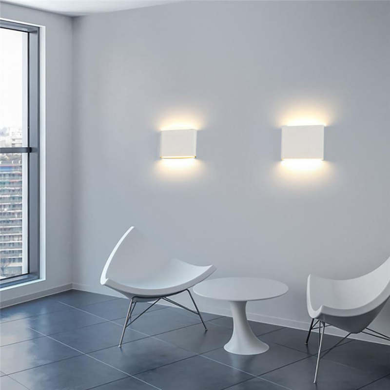 Up Down Waterproof Outdoor Wall Lamp