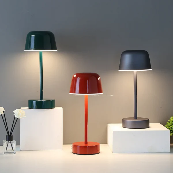 Prisma Pulse Flare Lamp