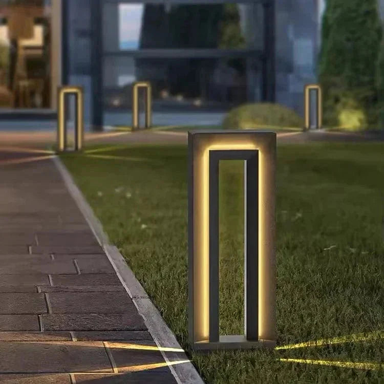 Prisma Solar Path Light