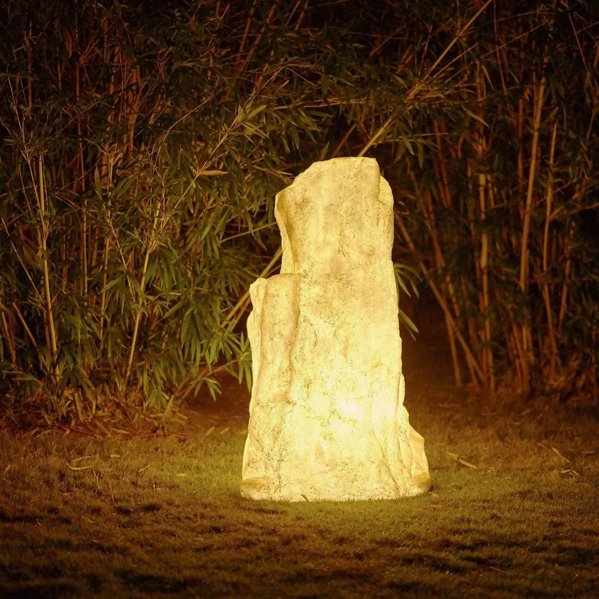 Living Stone Outdoor Light