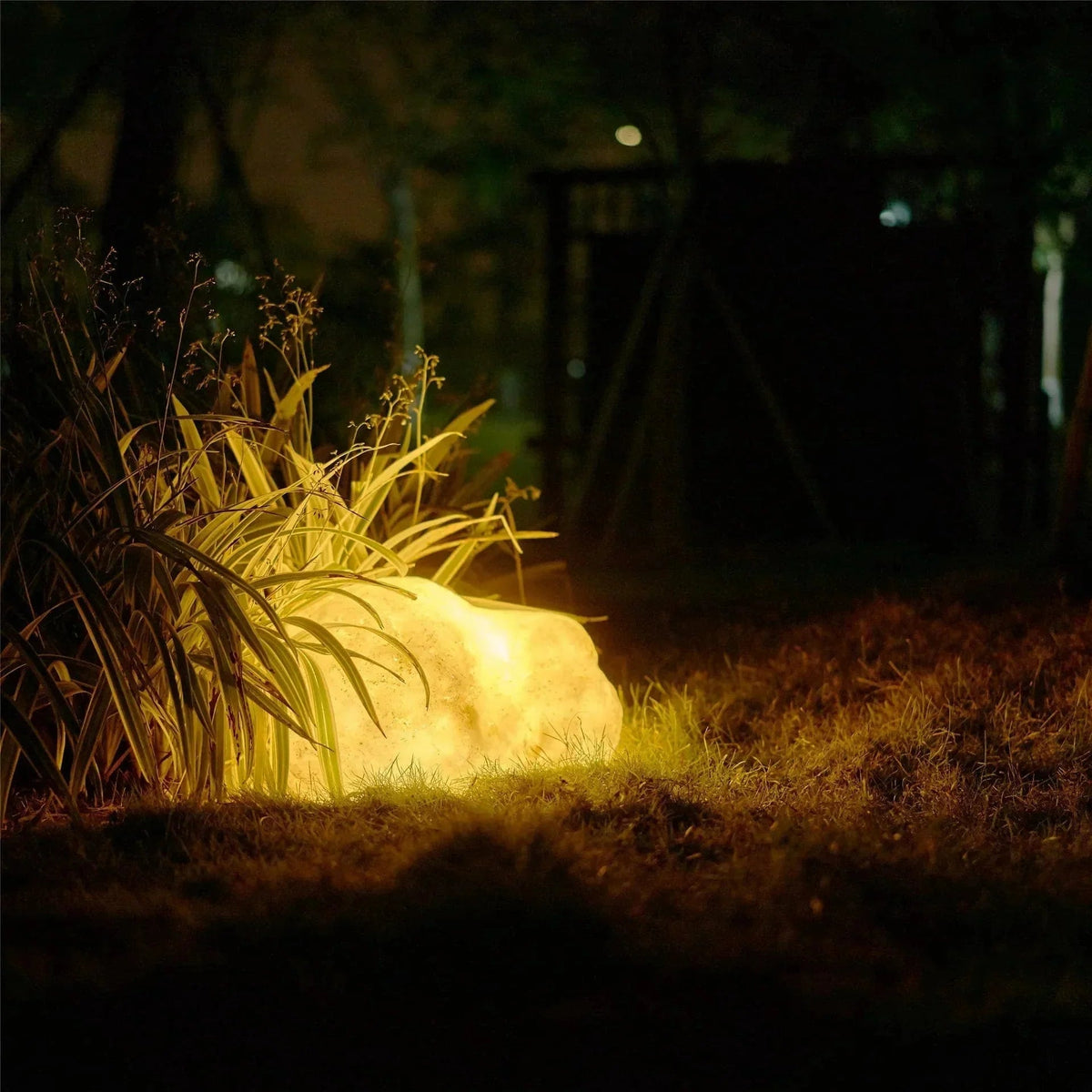 Living Stone Outdoor Light