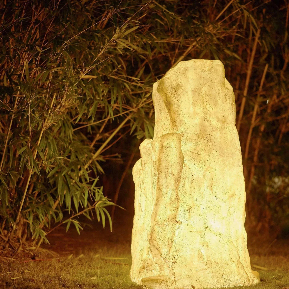 Living Stone Outdoor Light