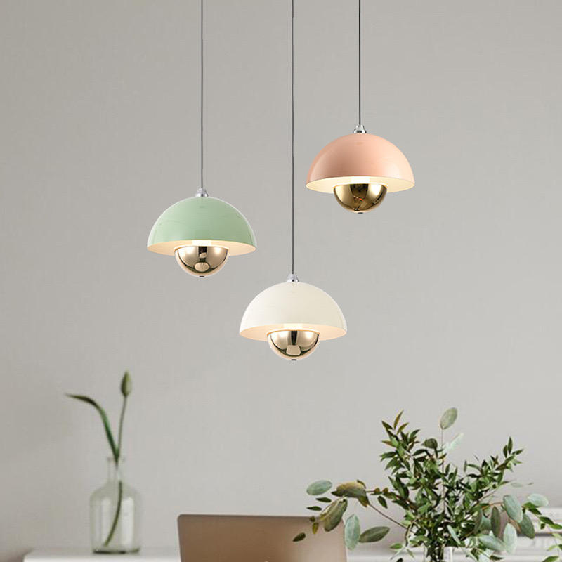 Adjustable Pod Pendant Light
